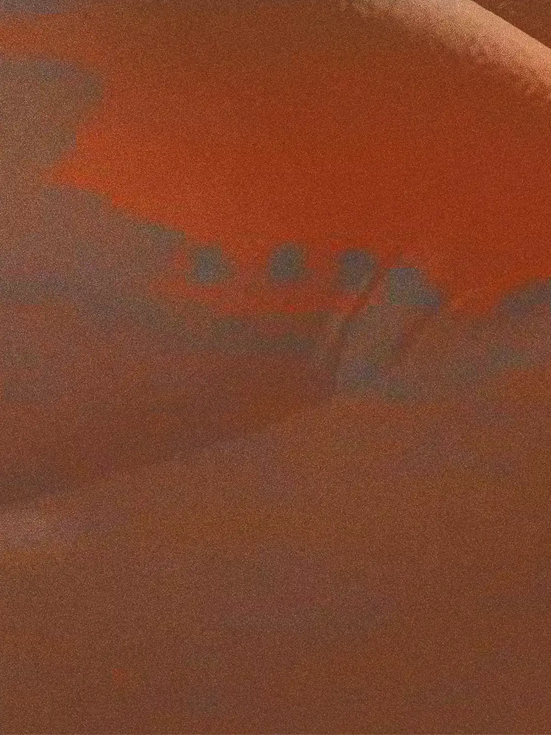 Studio dei chiaroscuri e delle ombre profonde stampate su carta cotone, Volti all'Oriente